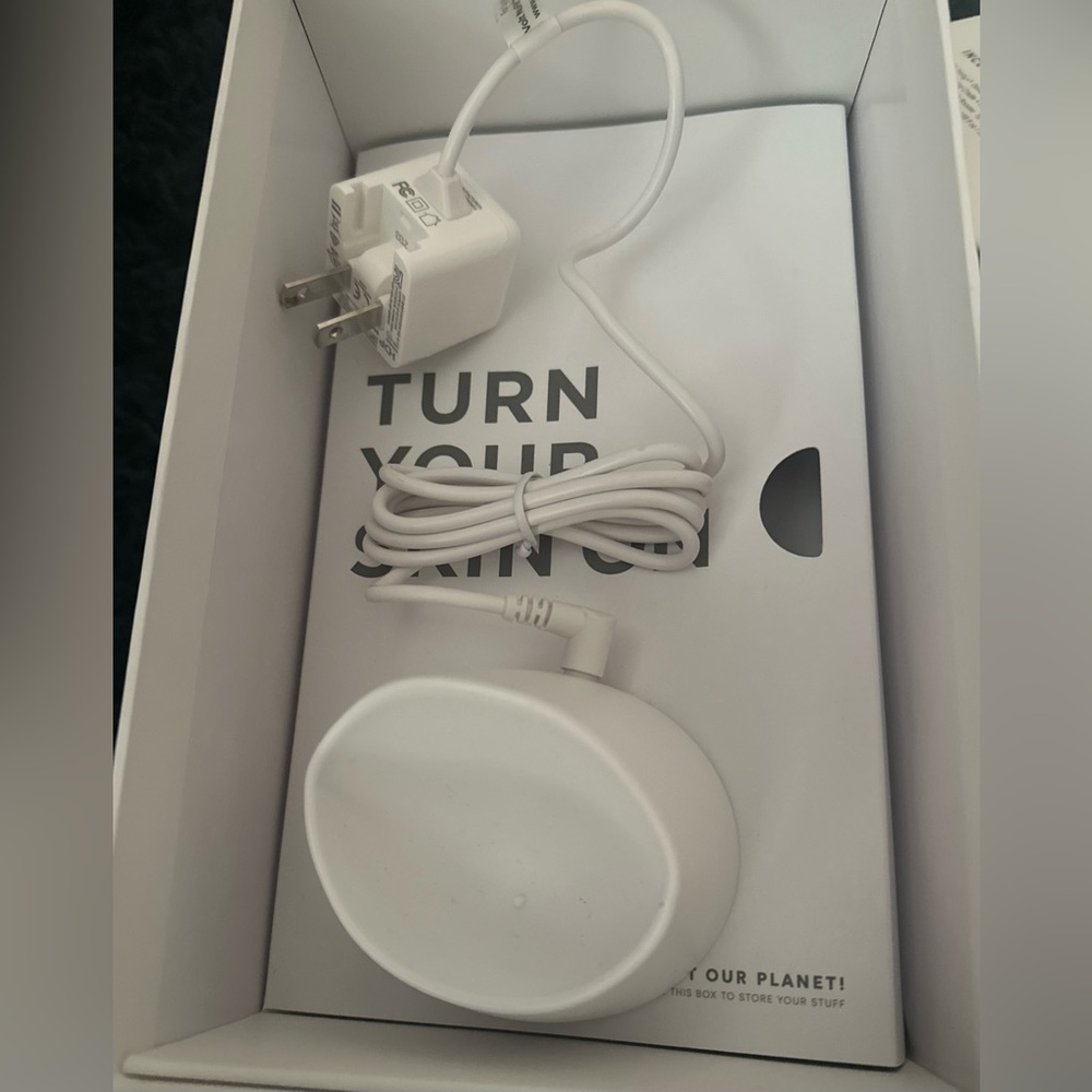 TRINITY+ Smart Advanced Facial Toning Routine - Picture 7 of 13